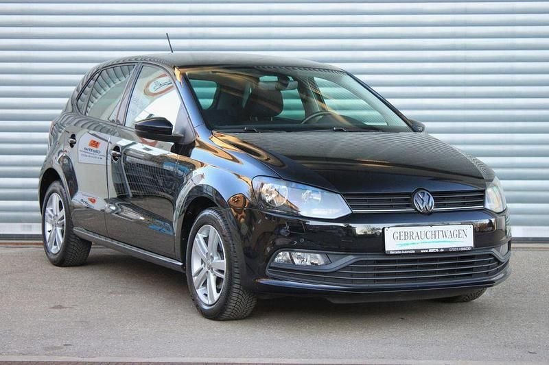Gebraucht VW Polo Trendline 75 PS (55 kW) 2015 Schwarz Limousine