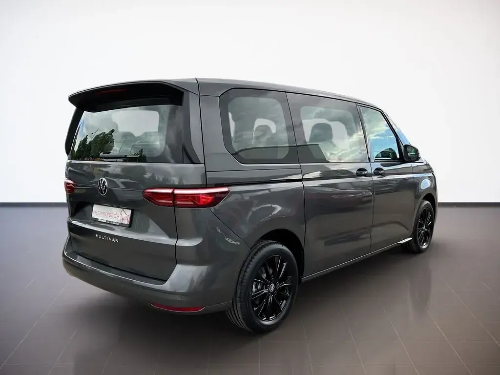 Neu VW Multivan 150 PS (110 kW) 2026 Indiumgrau Van / Kleinbus