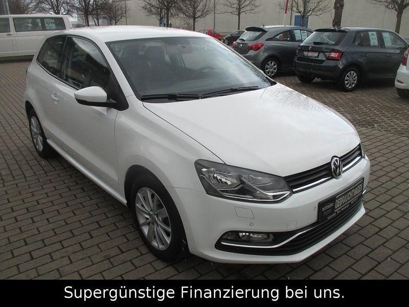 Gebraucht VW Polo Comfortline 75 PS (55 kW) 2017 Weiß Kleinwagen