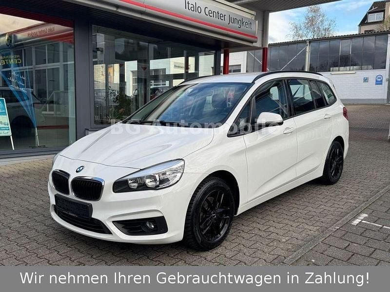 Gebraucht BMW 216 Advantage 116 PS (85 kW) 2018 Weiß Kombi