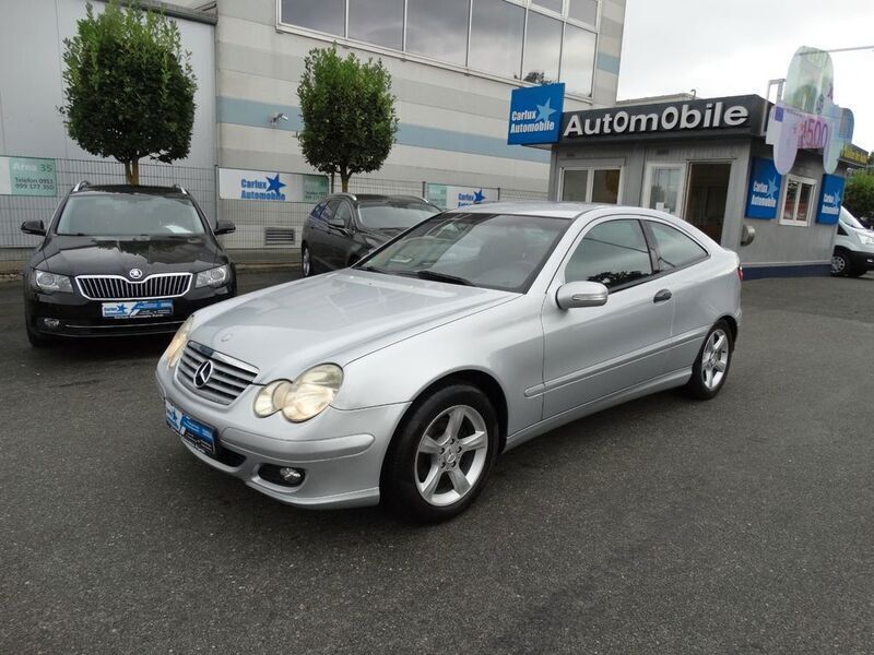 Silber Gebraucht 2005 Mercedes C180 Coupé | 2.650 € (Fairer Preis) - Bild 1/4