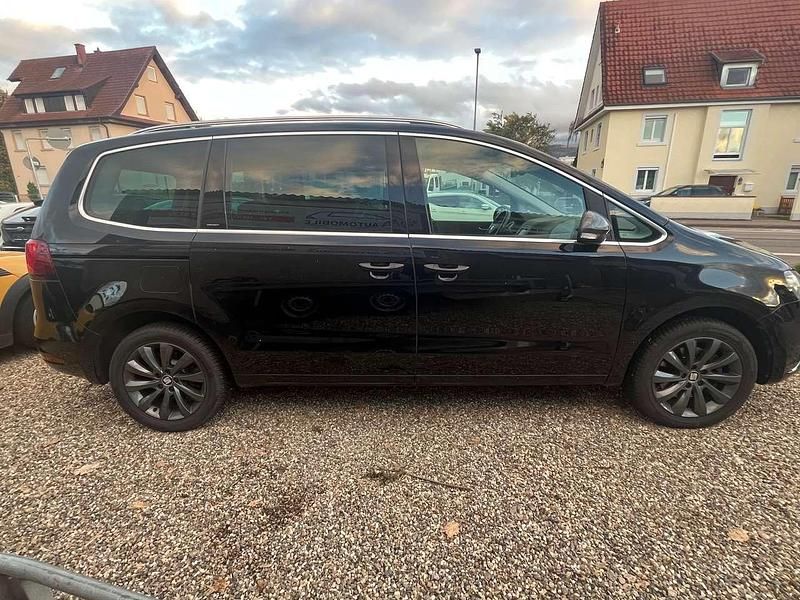 Gebraucht Seat Alhambra CONNECT 150 PS (110 kW) 2017 Deep black Van / Kleinbus