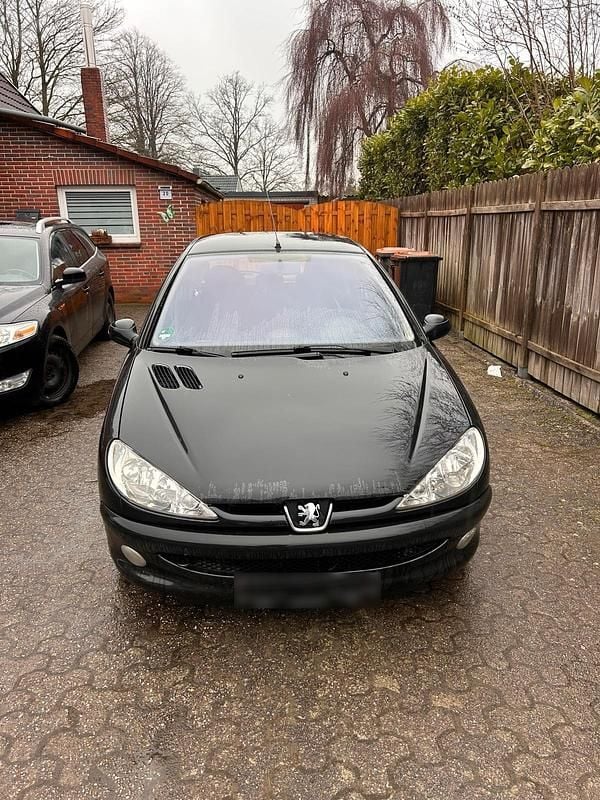 Gebraucht Peugeot 206 68 PS (50 kW) 2003 Schwarz Kleinwagen