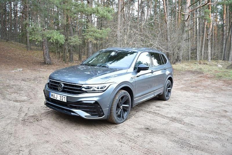 Grau Gebraucht 2022 VW Tiguan Allspace SUV | 34.447 € (Fairer Preis) - Bild 1/4