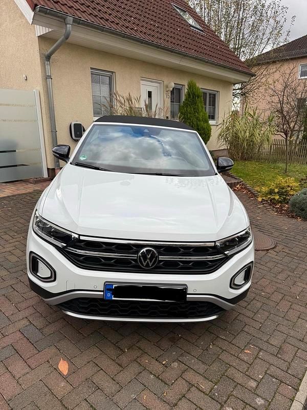 Gebraucht VW T-Roc Cabriolet Style 150 PS (110 kW) 2024 Weiß Cabrio