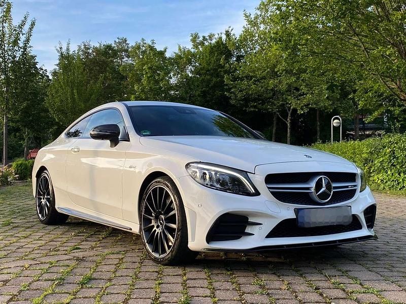 Gebraucht Mercedes C43 AMG AMG 390 PS (286 kW) 2018 Weiß Coupé