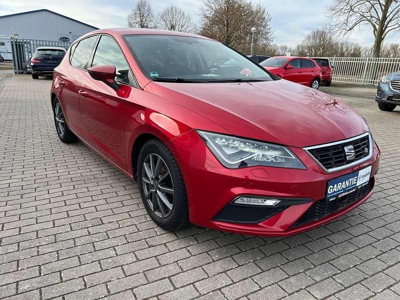 Second-hand Seat Leon FR 125 CP (91 kW) 2018 Roșu Hatchback