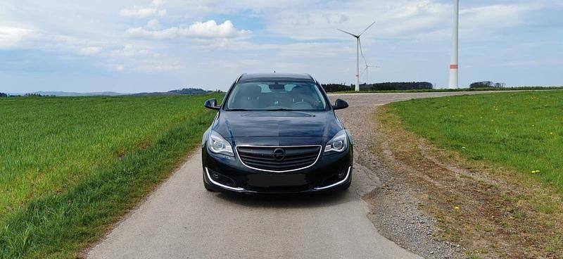 Schwarz Gebraucht 2015 Opel Insignia Business Kombi | 6.000 € (Superpreis) - Bild 1/4