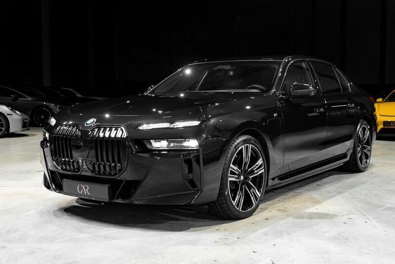 Schwarz Gebraucht 2023 BMW 750e Performance Limousine | 99.220 € (Fairer Preis) - Bild 1/4