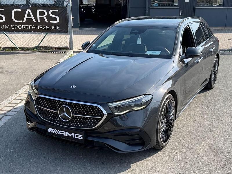 Gebraucht Mercedes E220 Advanced Plus 197 PS (144 kW) 2023 Grau Limousine