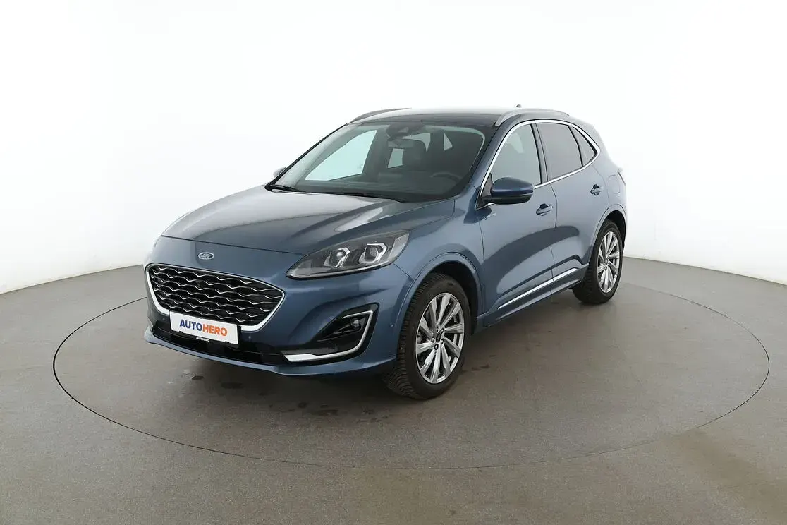Używany Ford Kuga Vignale 190 KM (139 kW) 2022 SUV