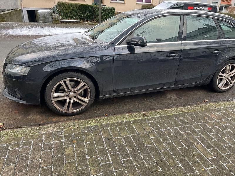 Schwarz Gebraucht 2009 Audi A4 Ambition Kombi | 3.200 € (Superpreis) - Bild 1/4