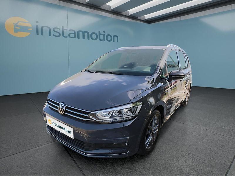 Grau Gebraucht 2022 VW Touran Van / Kleinbus | 25.599 € (Guter Preis) - Bild 1/4