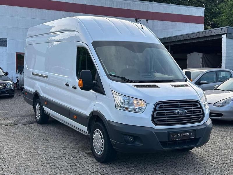 Weiß Gebraucht 2015 Ford Transit Trend Abholung | 14.450 € (Etwas zu teuer) - Bild 1/4