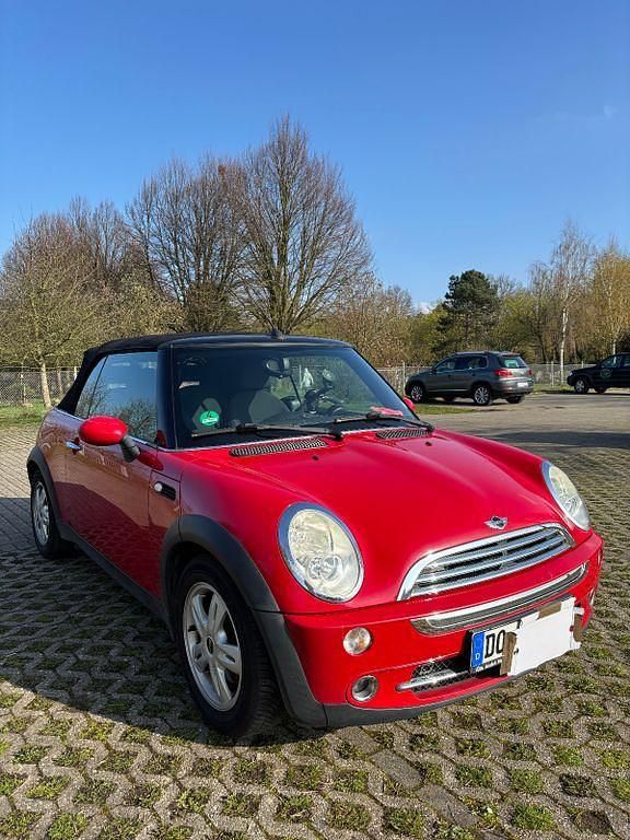 Gebraucht Mini One Cabriolet 90 PS (66 kW) 2008 Rot Cabrio