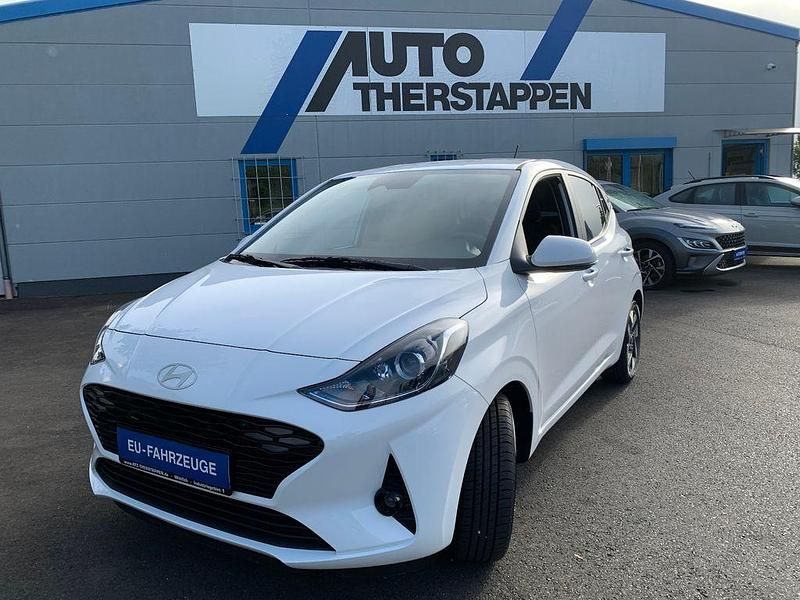 Weiß Neu 2025 Hyundai i10 Trend Kleinwagen | 18.990 € (Fairer Preis) - Bild 1/4