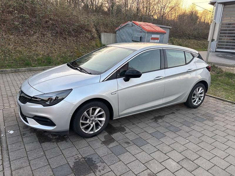 Gebraucht Opel Astra Elegance 131 PS (96 kW) 2021 Silber Limousine