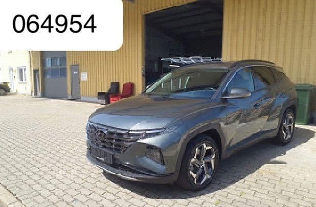 Grau Gebraucht 2022 Hyundai Tucson SUV | 24.450 € (Superpreis) - Bild 1/4