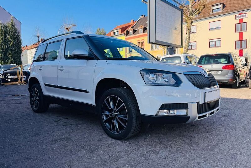 Weiß Gebraucht 2015 Skoda Yeti Adventure SUV | 9.900 € (Guter Preis) - Bild 1/4