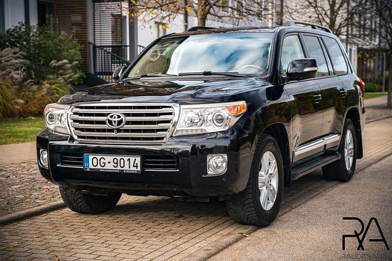 Schwarz Gebraucht 2013 Toyota Land Cruiser Basis SUV | 36.288 € (Guter Preis) - Bild 1/4