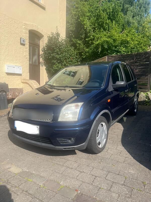 Blau Gebraucht 2005 Ford Fusion Kombi | 2.100 € (Fairer Preis) - Bild 1/4