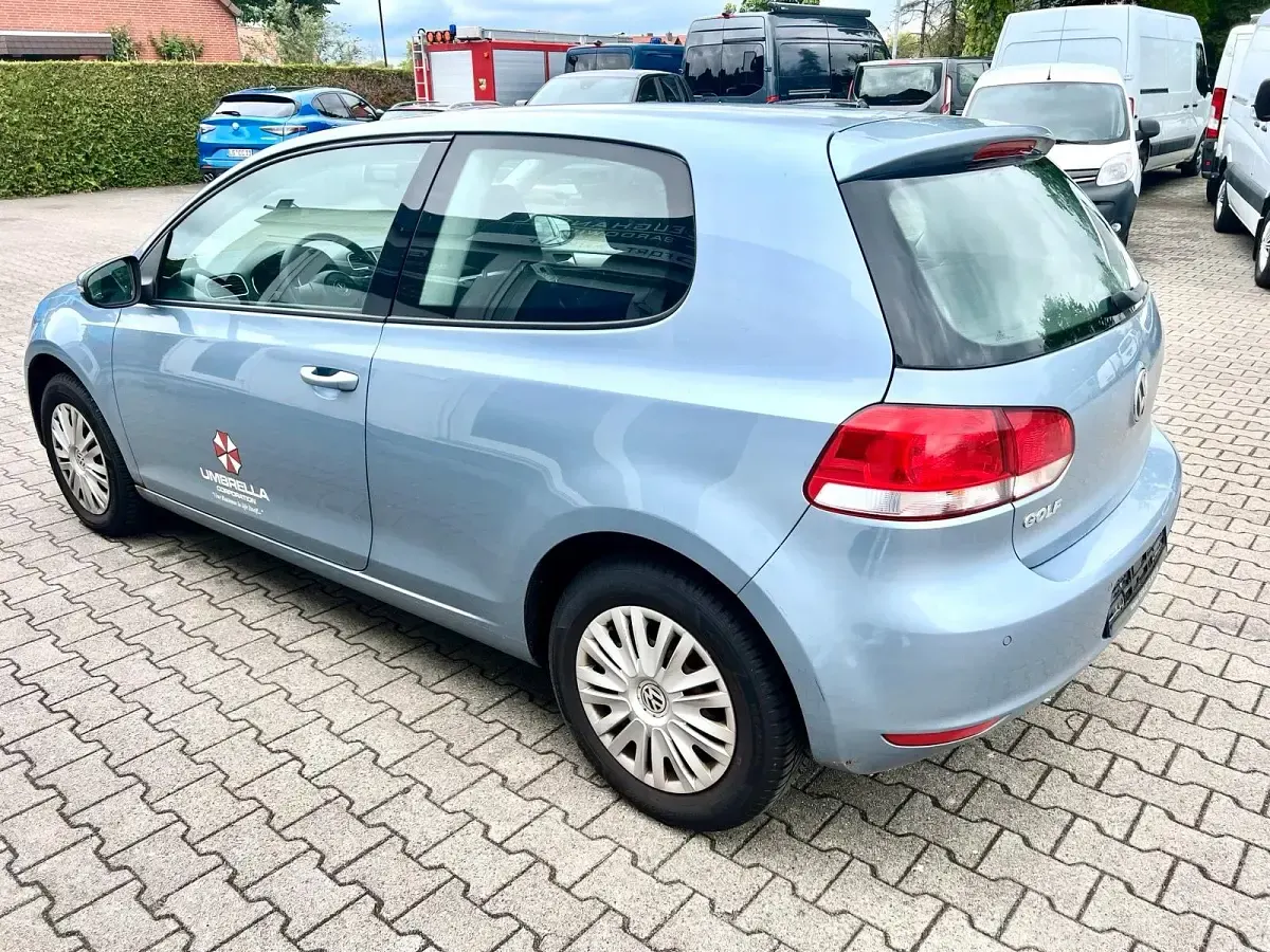 Gebraucht VW Golf VI 80 PS (58 kW) 2008 Blau Kleinwagen