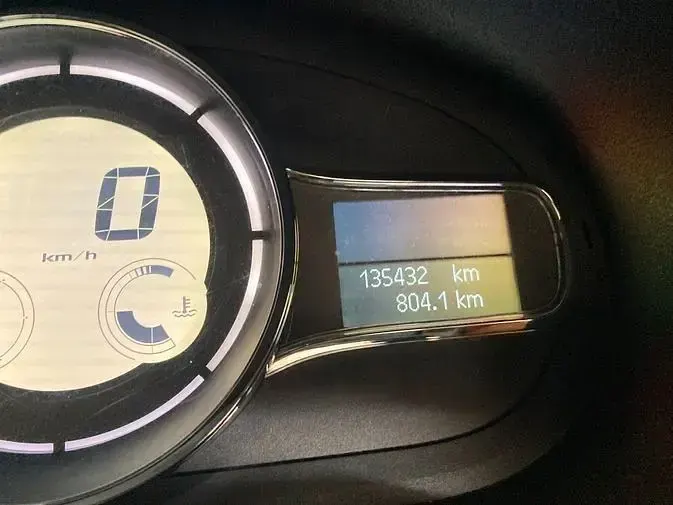 Gebraucht Renault Mégane Cabriolet Dynamique 131 PS (96 kW) 2011 Schwarz Cabrio
