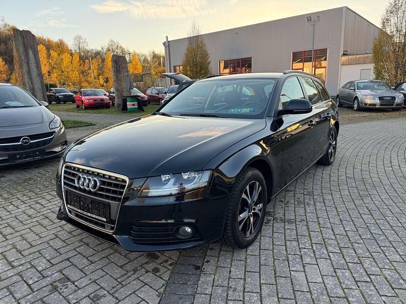 Gebraucht Audi A4 Attraction 143 PS (105 kW) 2008 Schwarz Kombi
