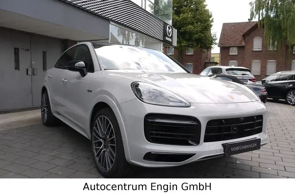 Gebraucht Porsche Cayenne Platinum Edition 462 PS (339 kW) 2023 Grau SUV