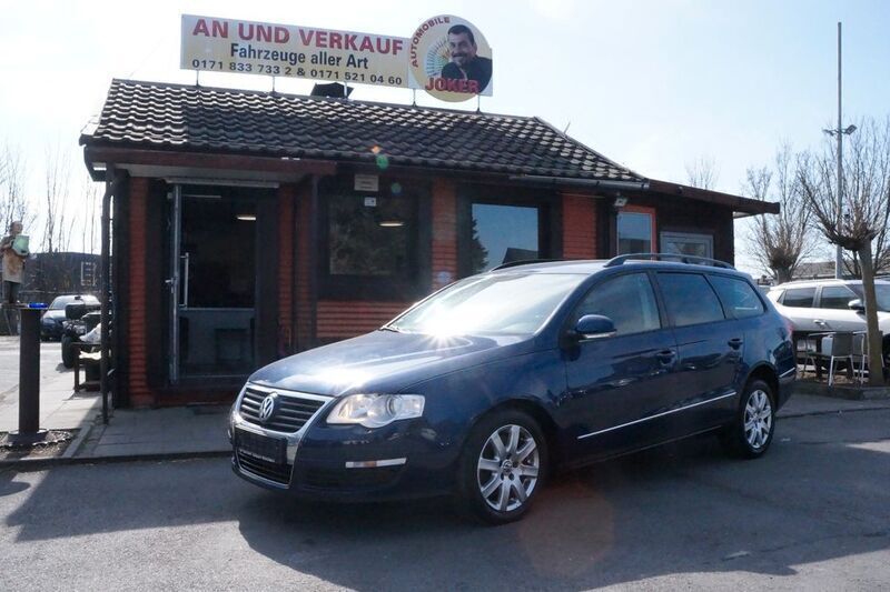 Blau Gebraucht 2008 VW Passat Sportline Kombi | 2.290 € (Guter Preis) - Bild 1/4