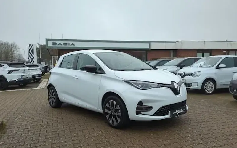 Gebraucht Renault Zoe Evolution 100 kW (136 PS) 2023 Weiß Kleinwagen