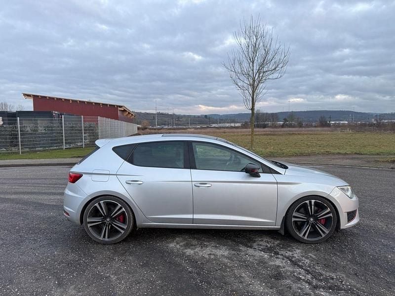 Gebraucht Seat Leon CUPRA 280 PS (205 kW) 2014 Silber Limousine