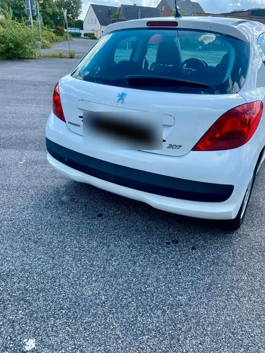 Gebraucht Peugeot 308 90 PS (66 kW) 2009 Weiß Kleinwagen