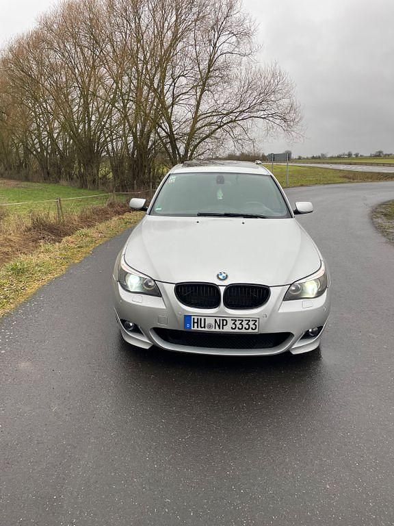 Gebraucht BMW 530 Shadowline 231 PS (169 kW) 2006 Grau Kombi