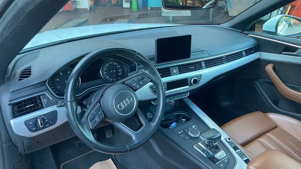 Gebraucht Audi A5 Cabriolet Design 190 PS (139 kW) 2017 Weiß Cabrio