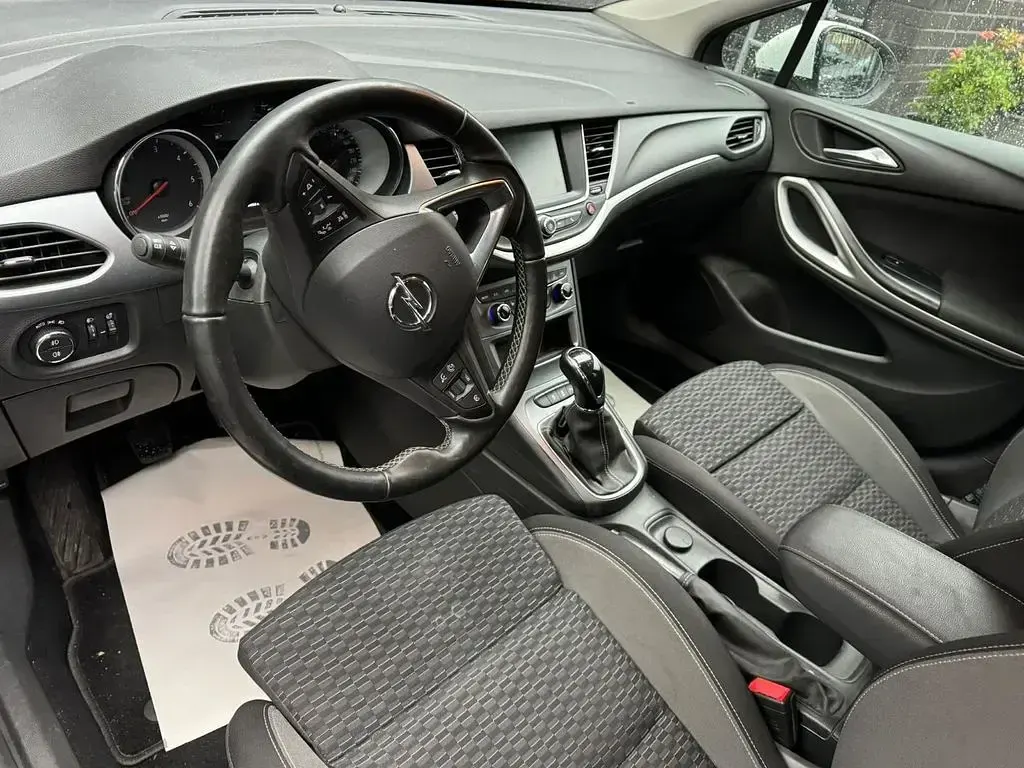 Gebraucht Opel Astra Edition 122 PS (89 kW) 2020 Weiß Kombi
