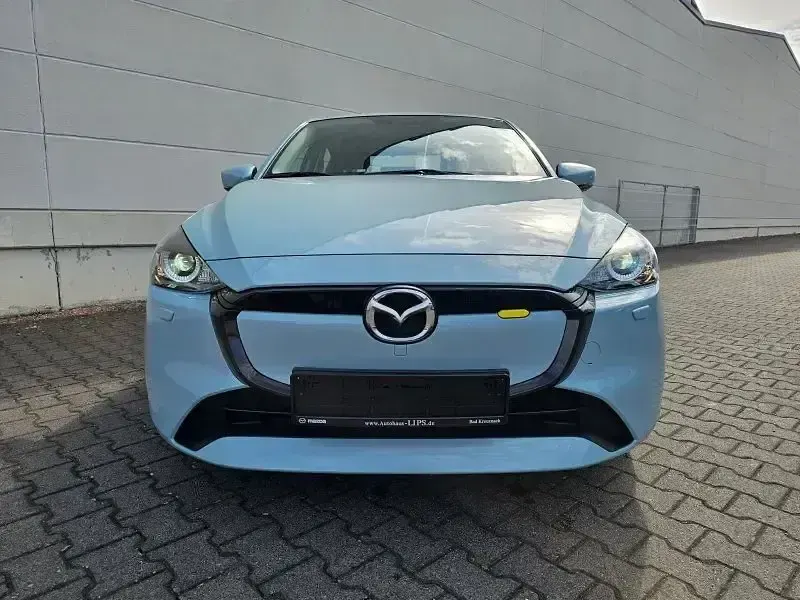 Gebraucht Mazda 2 Center-Line 75 PS (55 kW) 2023 Air stream blue m Kleinwagen