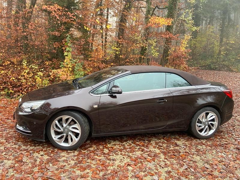 Gebraucht Opel Cascada 165 PS (121 kW) 2013 Braun Cabrio