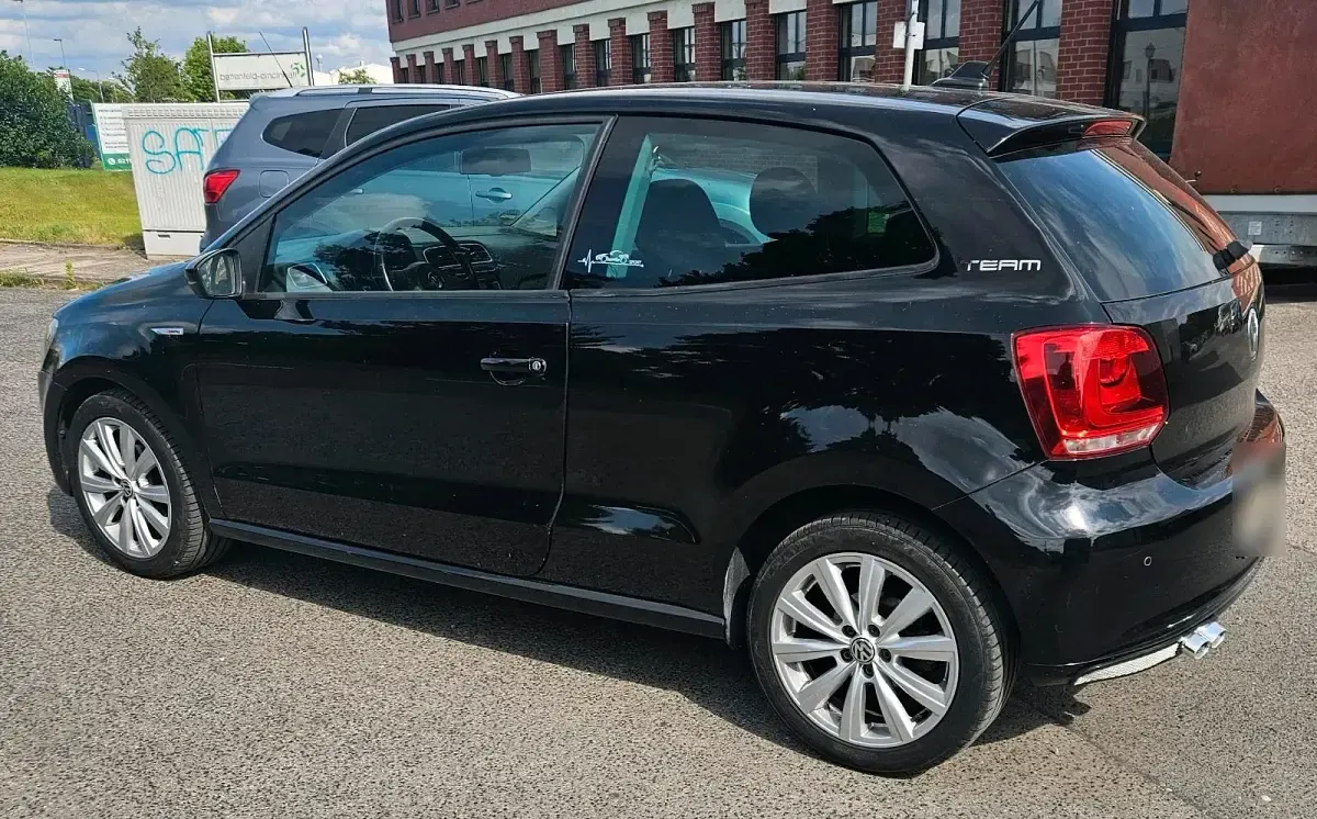 Gebraucht VW Polo 85 PS (62 kW) 2010 Schwarz Kleinwagen