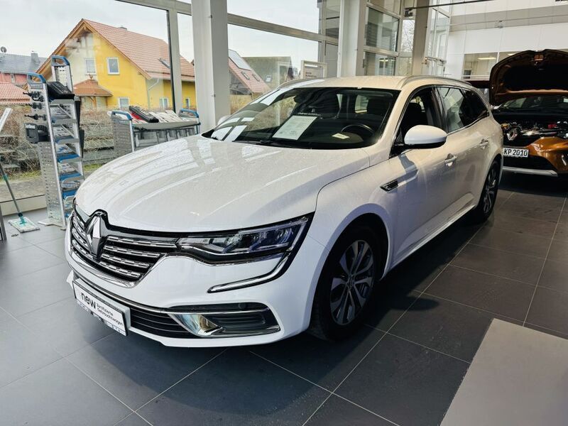 Weiß Gebraucht 2022 Renault Talisman GrandTour Zen Kombi | 19.990 € (Guter Preis) - Bild 1/4