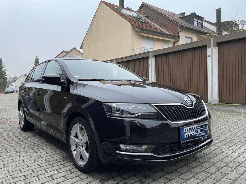 Schwarz Gebraucht 2018 Skoda Rapid Clever Kleinwagen | 14.200 € (Fairer Preis) - Bild 1/4