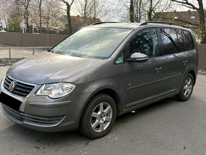 Gebraucht VW Touran 105 PS (77 kW) 2009 Grau Van / Kleinbus