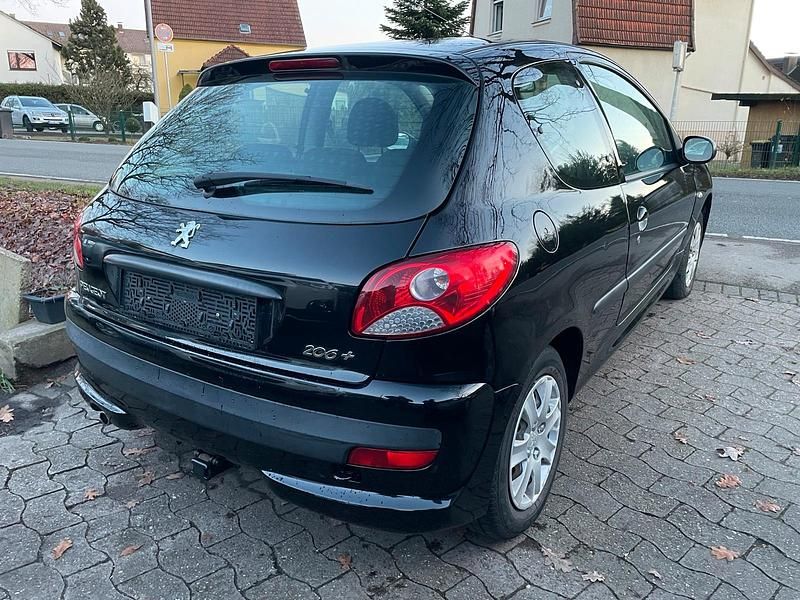 Gebraucht Peugeot 206 75 PS (55 kW) 2009 Schwarz Kleinwagen