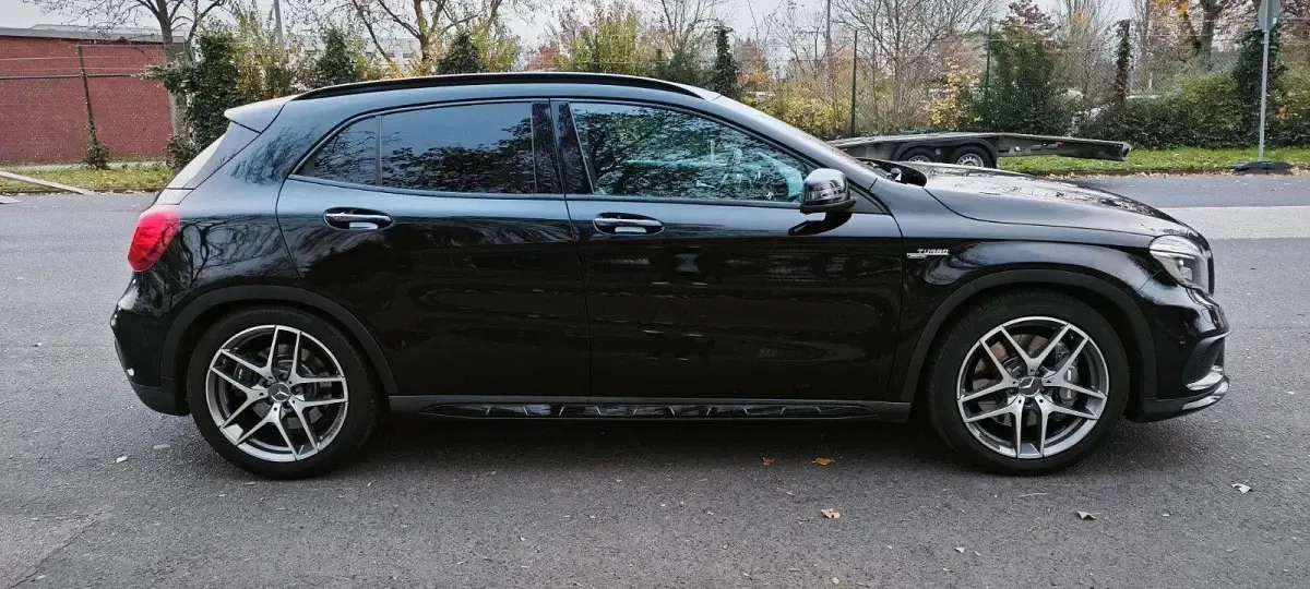 Gebraucht Mercedes GLA45 AMG AMG 360 PS (264 kW) 2015 Schwarz SUV