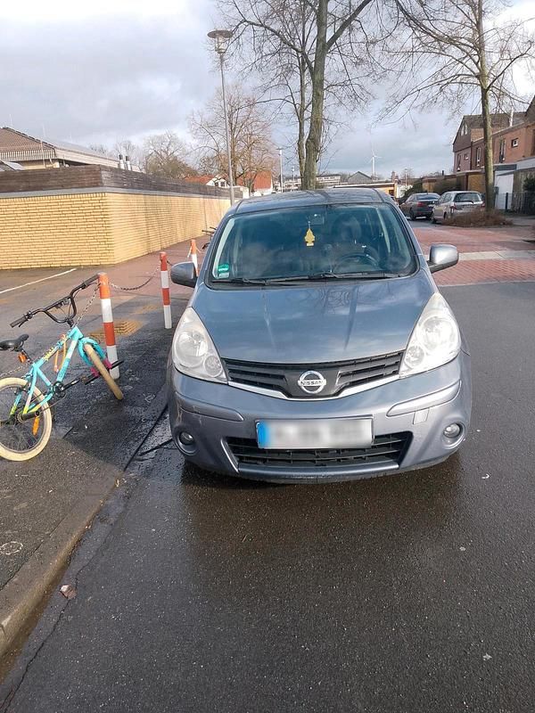 Gebraucht Nissan Note Acenta 88 PS (64 kW) 2009 Blau Kleinwagen