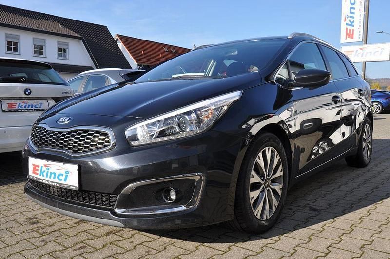 Schwarz Gebraucht 2018 Kia Ceed Sportswagon DREAM-TEAM Edition Kombi | 9.500 € (Fairer Preis) - Bild 1/4