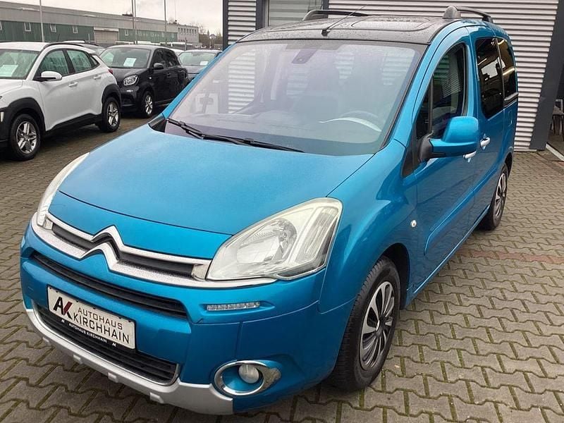 Blau Gebraucht 2013 Citroën Berlingo SELECTION Van / Kleinbus | 7.900 € (Fairer Preis) - Bild 1/4