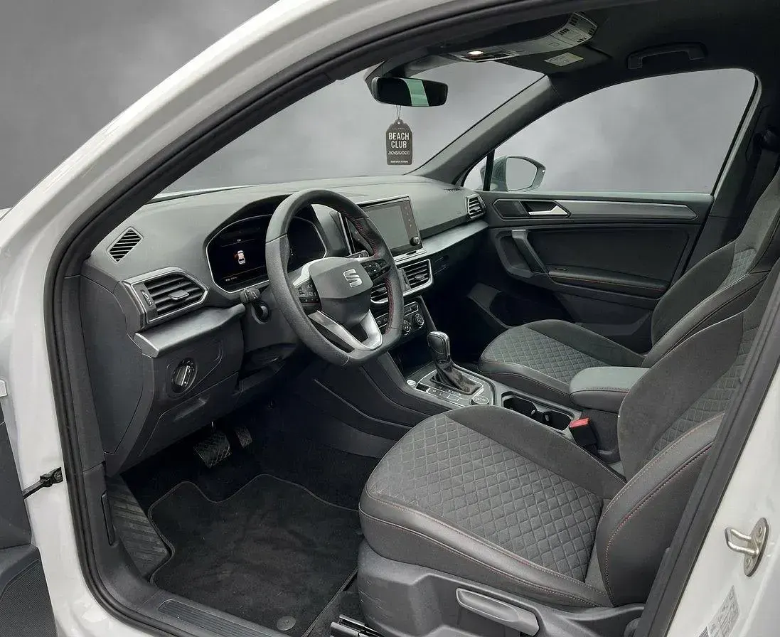 Gebraucht Seat Tarraco FR 150 PS (110 kW) 2023 Weiß SUV