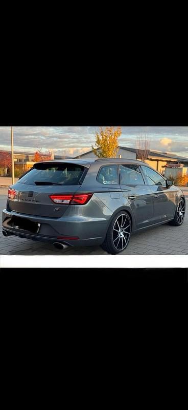 Gebraucht Seat Leon ST CUPRA 290 PS (213 kW) 2016 Grau Kombi