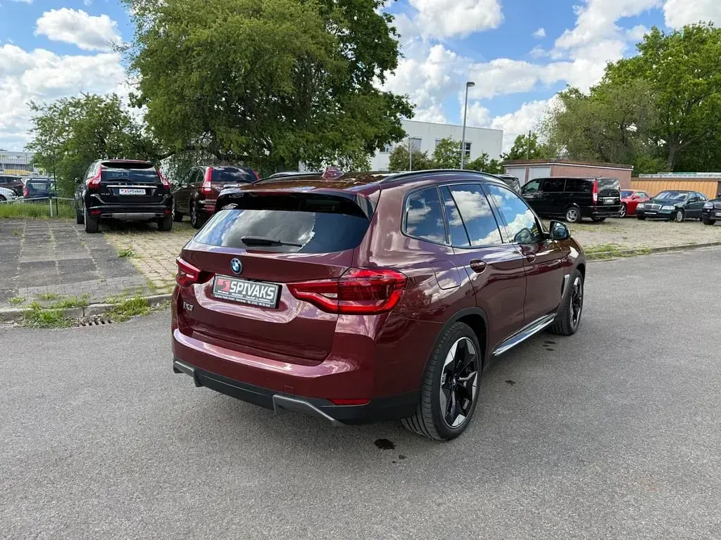 Gebraucht BMW iX3 Impressive 210 kW (286 PS) 2021 Rot SUV